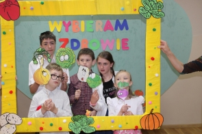 V Przegląd małych form teatralnych " Wybieram zdrowie"