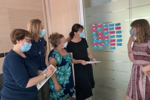 uczestnicy-kursu-dla-nauczycieli