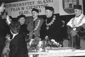 nadanie Richardowi Pipesowi tytułu Doktor Honoris Causa na Uniwersytecie Śląskim w Cieszynie