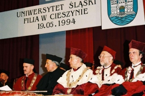 1994-05-19 nadanie Richardowi Pipesowi tytułu Doktor Honoris Causa na Uniwersytecie Śląskim w Cieszynie
