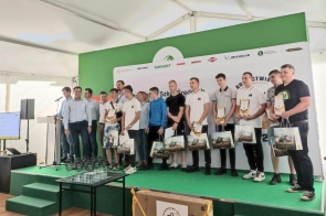 Nagroda dla Uczniów ZSP-T Międzyświeć na Agro SHOW 2023 w Bednarach 