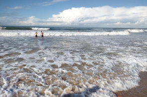 ZST w Ustroniu  z wizytą w Portugalii - na plaży