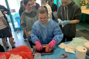 Uczniowie Osuchowskiego w Fundacji Kardiochirurgii w Zabrzu  