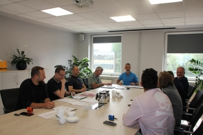 Robotnicy wrócili na plac budowy w Pogwizdowie! - Podpisanie umowy. 