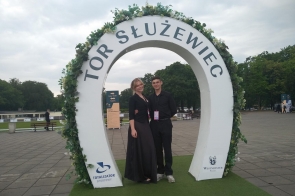 RAtaTUJ 2 projekt społeczny ZSTiO w Skoczowie nagrodzony Srebrnym Wilkiem w finale Olimpiady Zwolnieni z Teorii