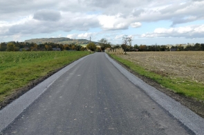 ul. Główna w Kozakowicach po remoncie