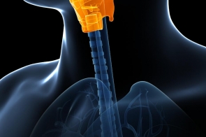 Pacjent po 12 latach odzyskał głos - innowacyjny zabieg w Szpitalu Śląskim 