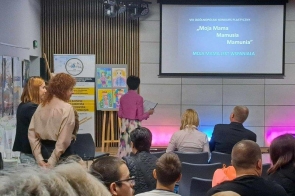 Wyróżnienia w Ogólnopolskim Konkursie Plastycznym " Moja mama, mamusia, mamunia" dla uczniów ZPSWR w Cieszynie