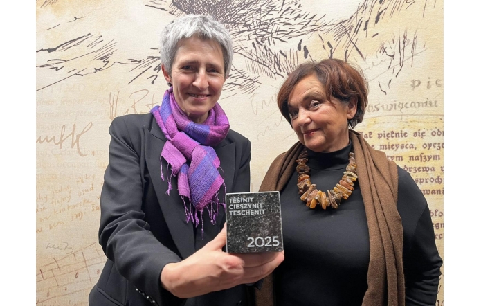 Irena French z Cieszynitem i Janina Żagan Starosta Cieszyński