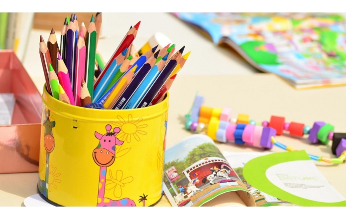 ZUS rozpoczyna pierwsze wypłaty wyprawki szkolnej 