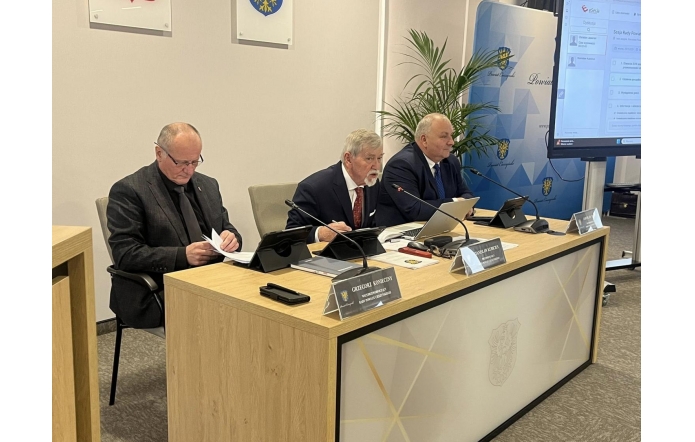 Rezydium Rady Powiatu Grzegorz Konieczny, Stanisław Kubicius, Jarosław Bodak