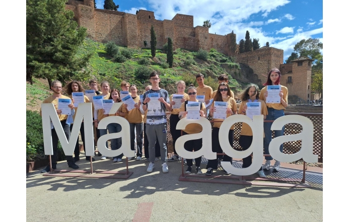 Ucznioiwie z ZSTiO z Skoczowa w Mladze