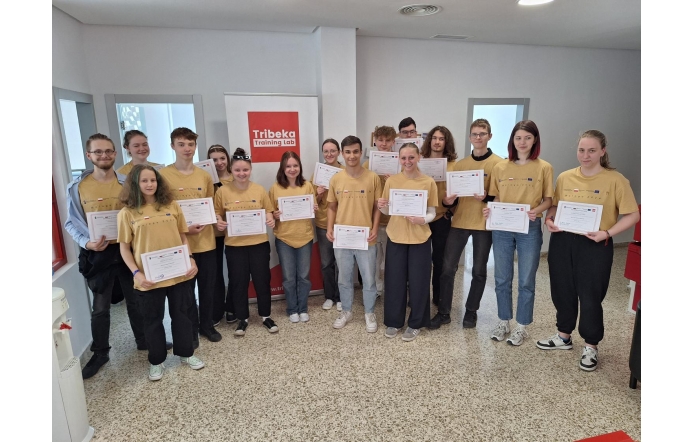 Ucznioiwie z ZSTiO z Skoczowa w Mladze