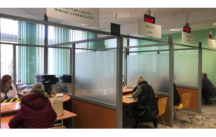 Dorabiałeś do świadczenia lub zasiłku przedemerytalnego? Rozlicz się z ZUS